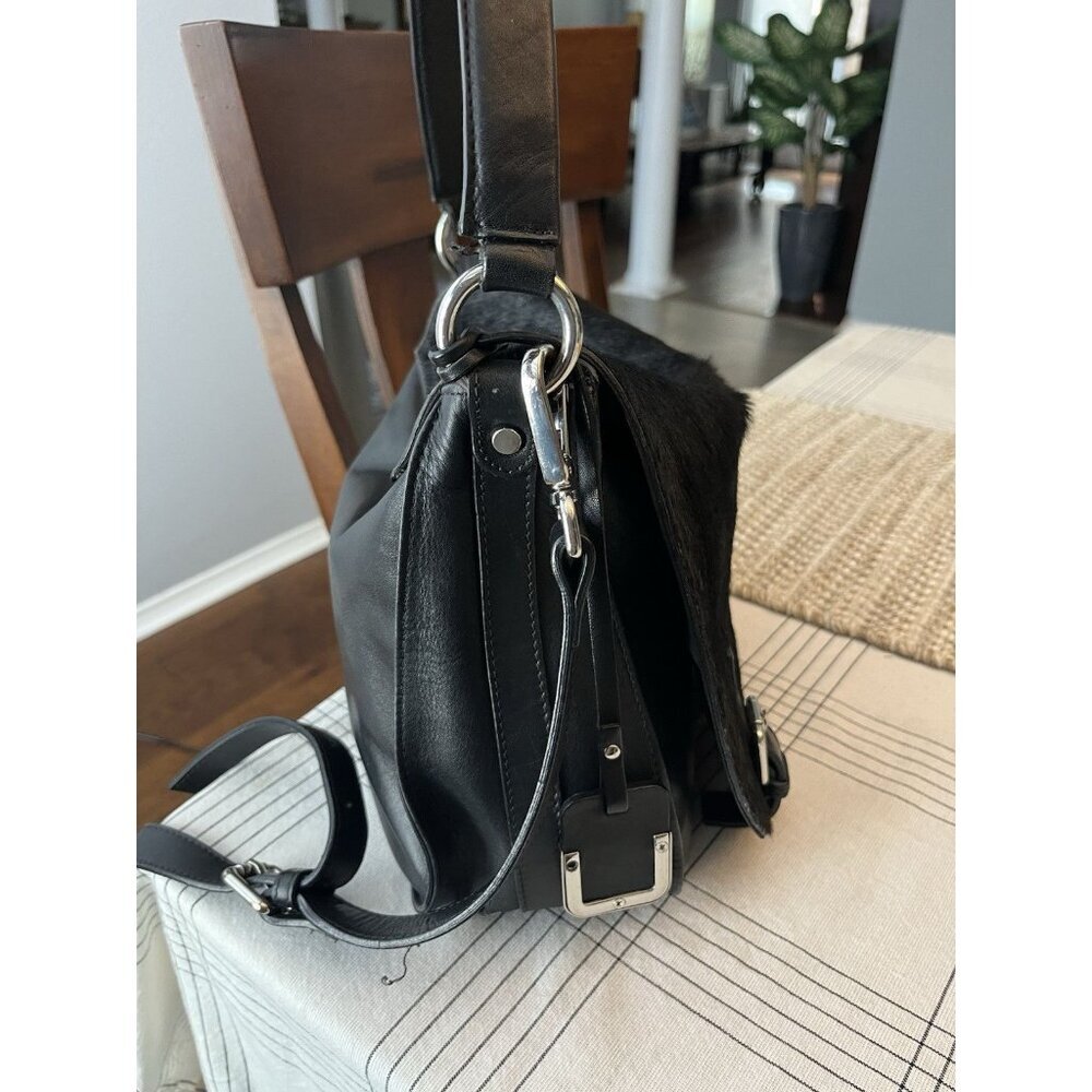 Black Faux Fur Saddle Shoulder Bag - Picture 3 of 15